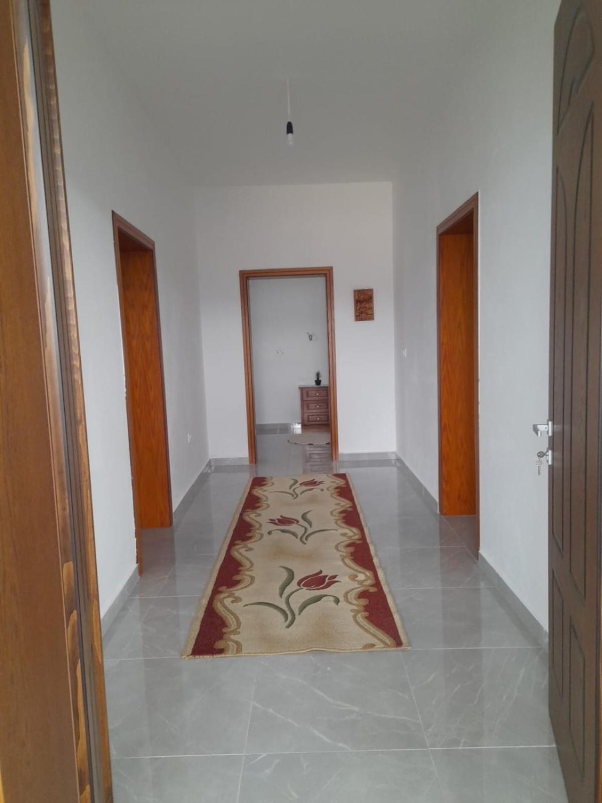 Villa Besart Μπεράτ Εξωτερικό φωτογραφία