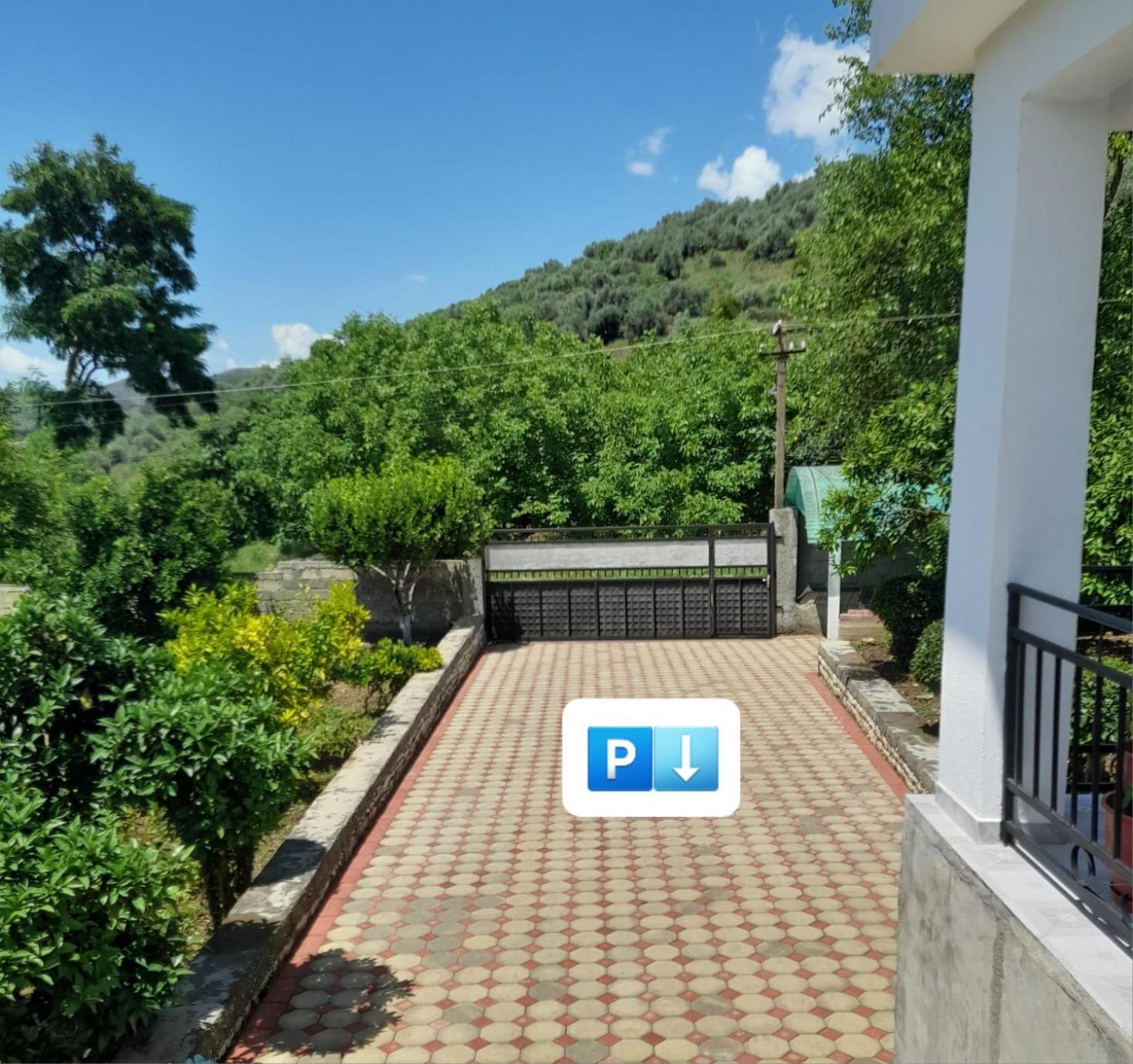 Villa Besart Μπεράτ Εξωτερικό φωτογραφία